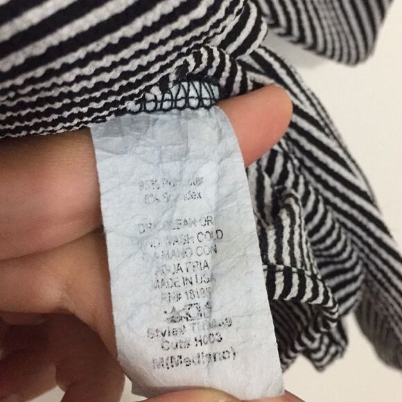 Audrey 3+1 front knot Crop Top‎ - Picture 3 of 4